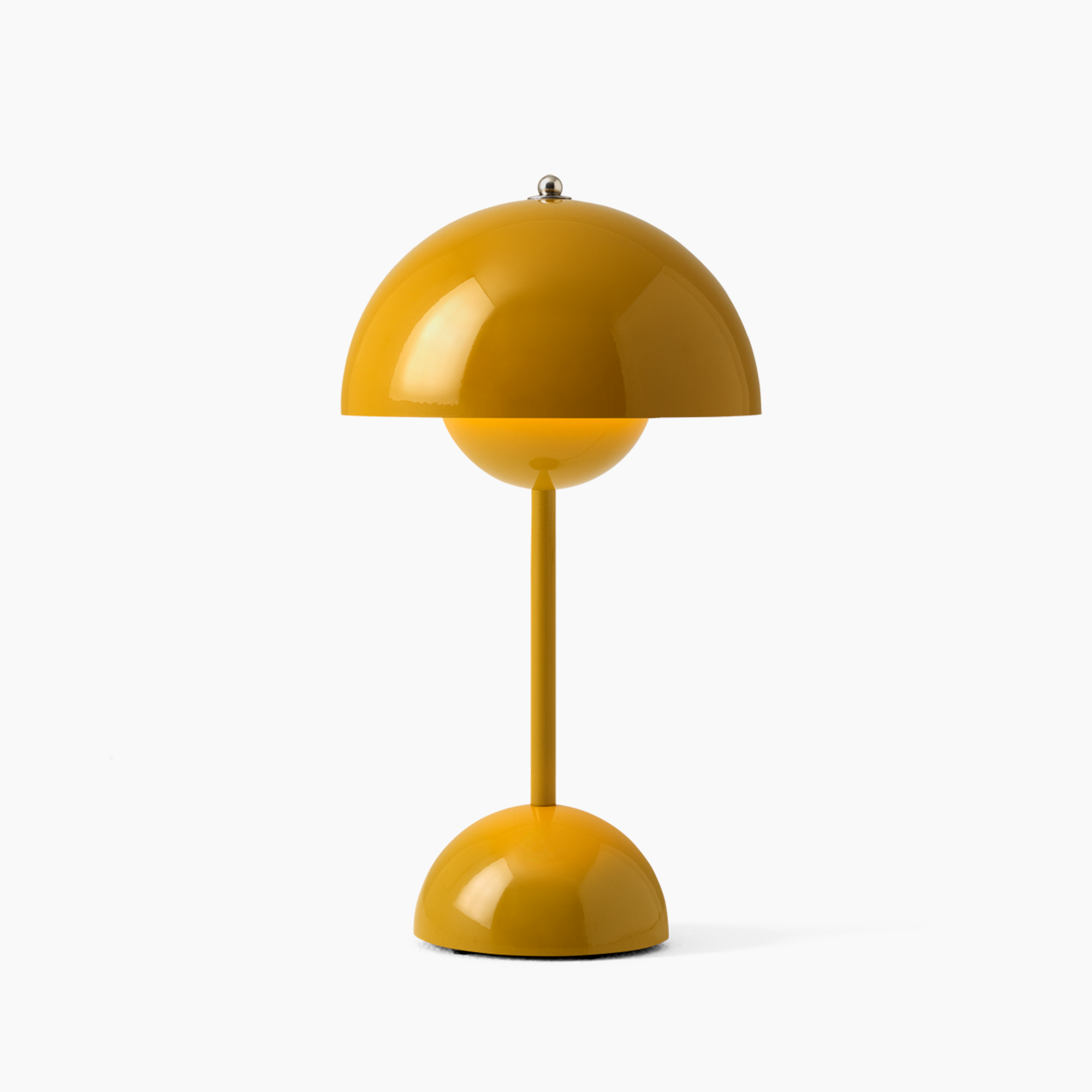LumiereAura | Lampe de table moderne avec fonctionnalite pratique