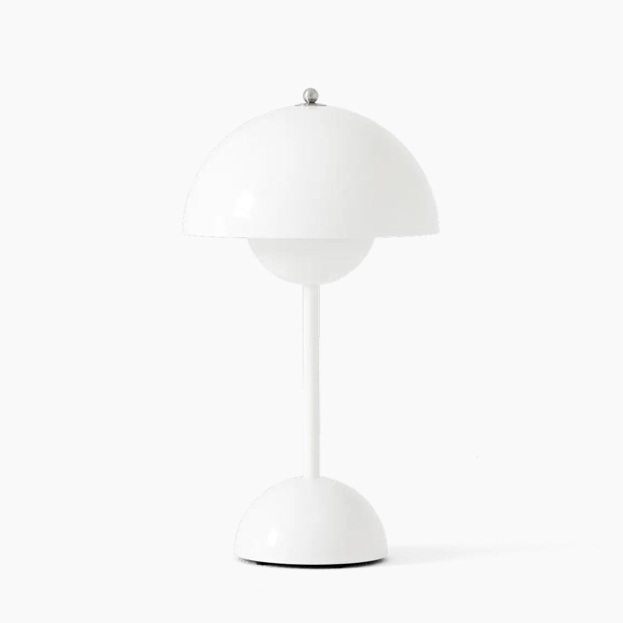 LumiereAura | Lampe de table moderne avec fonctionnalite pratique