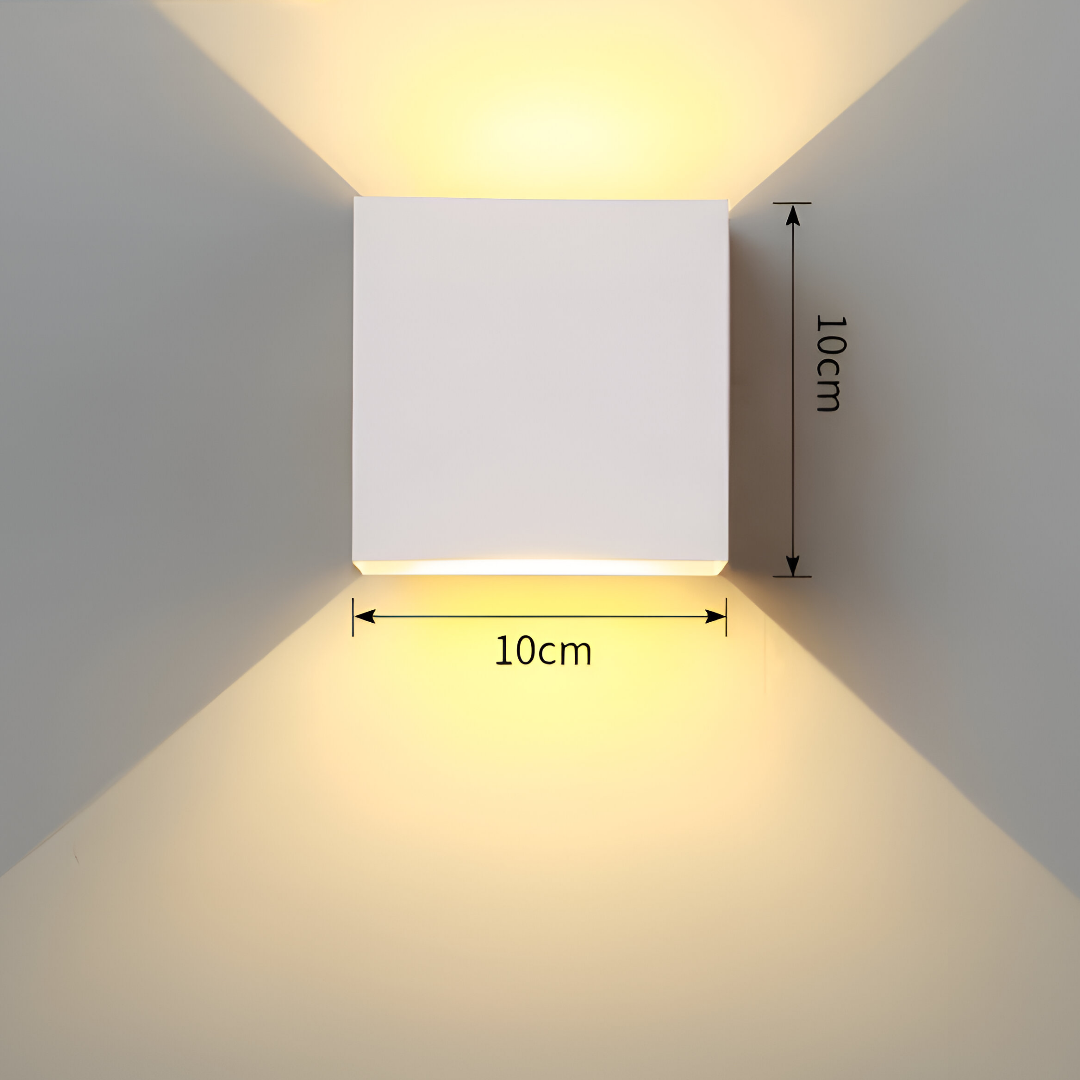 LumièreNordique | Applique Murale Design Énergétiquement Efficace