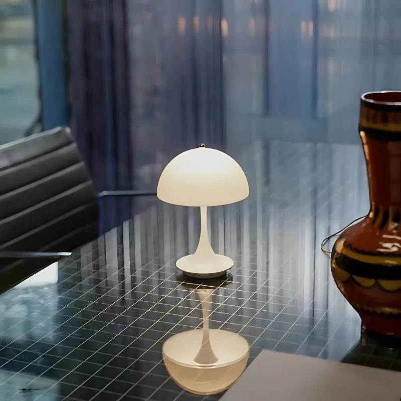 ModernGlow | Lampe de Table Design Minimaliste LED