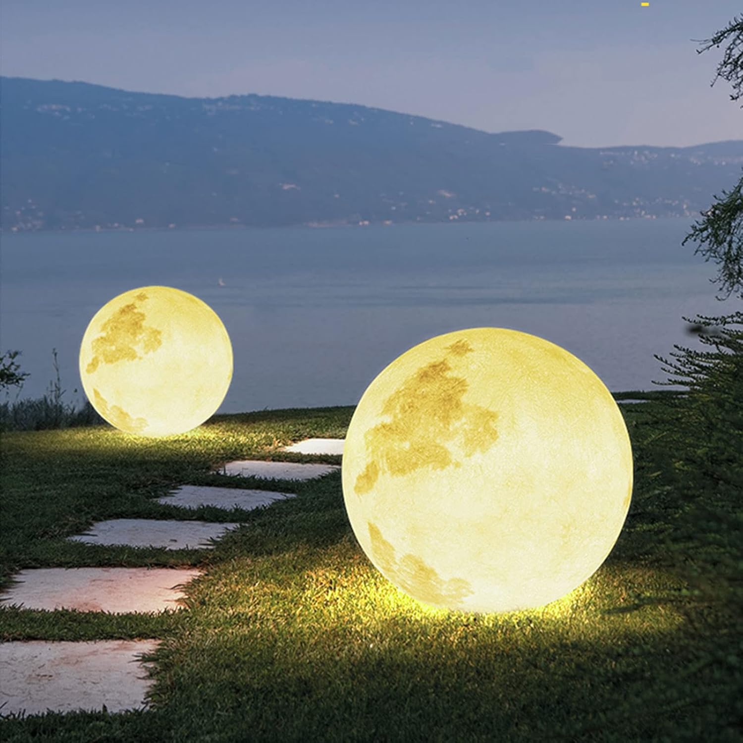 LuneGlow | Lanterne de Jardin LED Lunaire