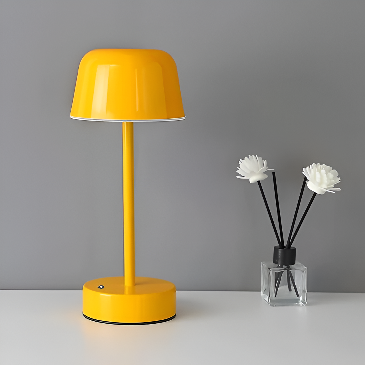 VintageGlow | Lampe de table LED rétro sans fil