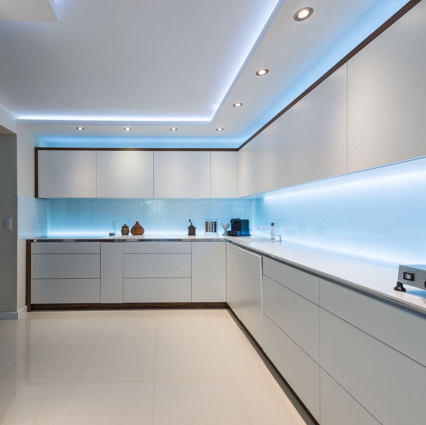 LumiereVive | Bandes LED avec Capteur de Mouvement