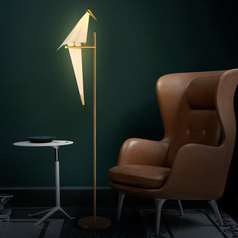 LuminAiles | Lampe de Table Élégante et Magnétique