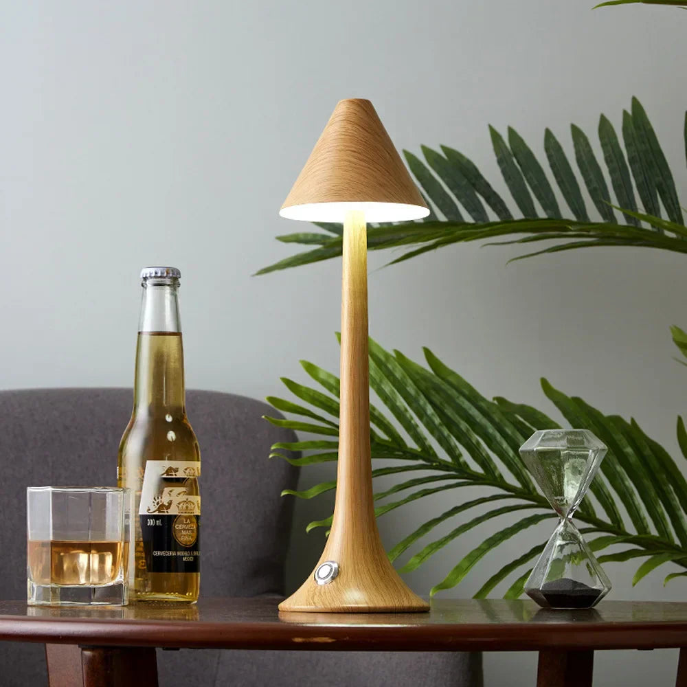 LumièreNature | Lampe de Table en Bois Élégante et Mobile pour Salon et Bureau
