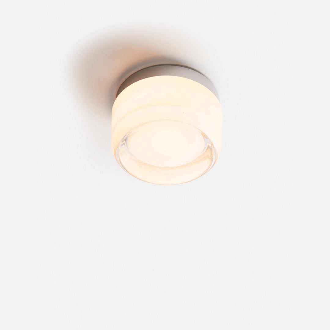 LumièreAmbre | Lampe murale en verre avec design à cavités