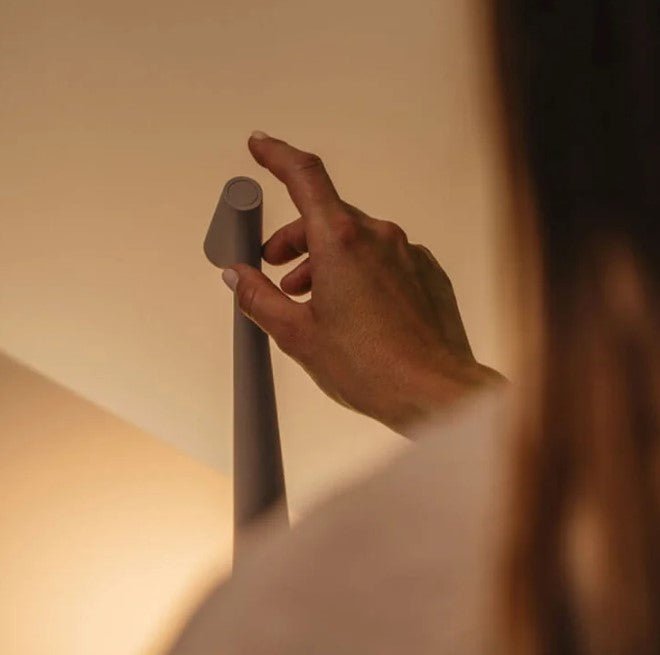 EssenceBeam | Lampe de table LED sans fil minimaliste nordique