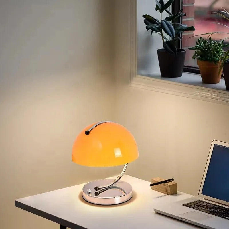 LumineÉlégance | Luminaire de Table Scandinave Chic
